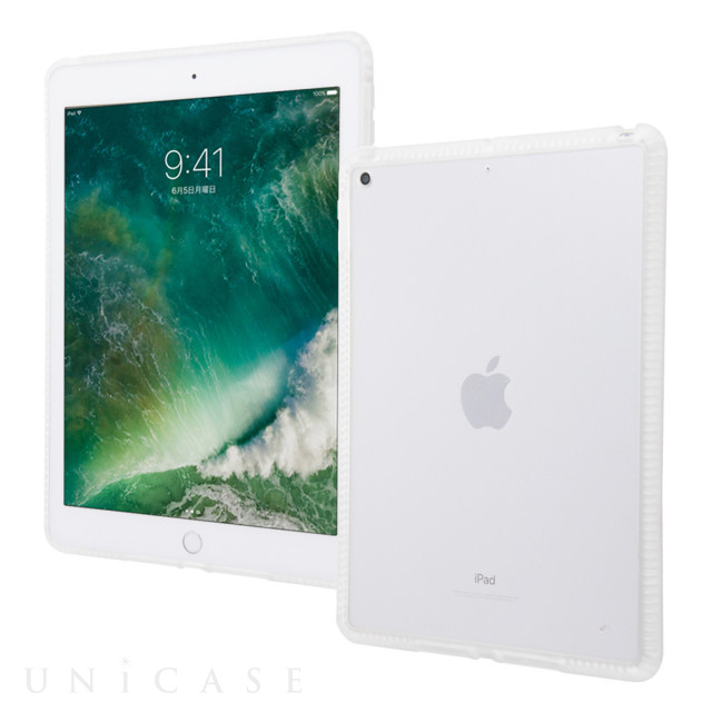 【iPad(9.7inch)(第5世代/第6世代) ケース】ハイブリッドケース 耐衝撃 (クリア)