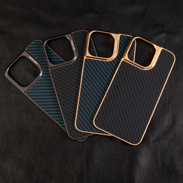 【iPhone13 Pro Max スキンシール】HOVERFUSE Ballistic Fiber Backplate (Gunmetal Blue)goods_nameサブ画像