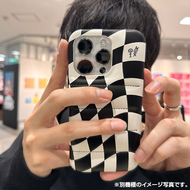 【iPhone14 Pro Max ケース】THE PUFFER CASE (CHECKERED)サブ画像