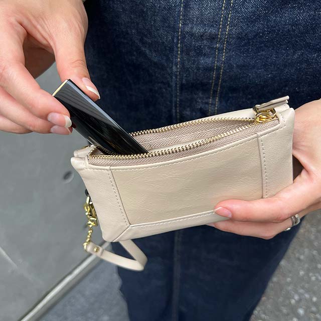 【アウトレット】【iPhone15 Pro ケース】Minimal Pouch Case (beige)サブ画像