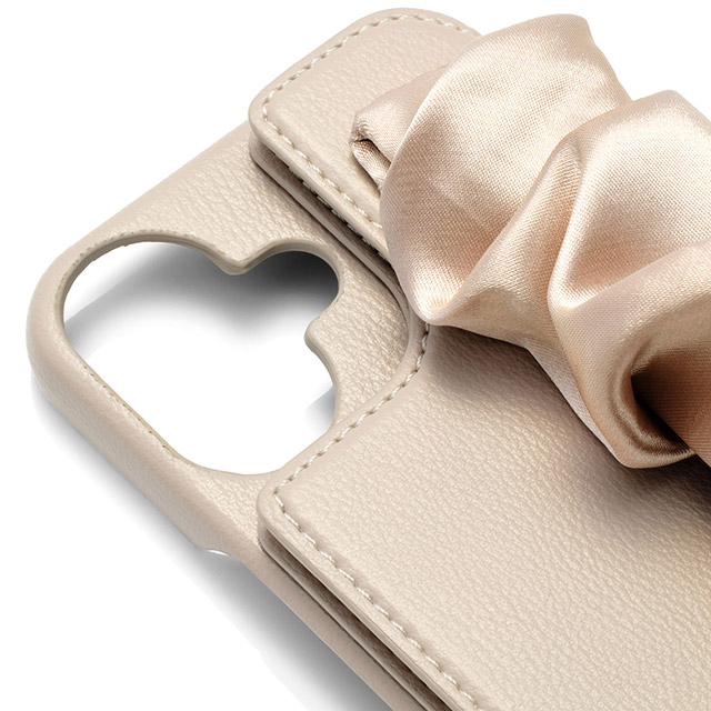 【iPhone16 ケース】Classy Scrunchie Case (beige)サブ画像