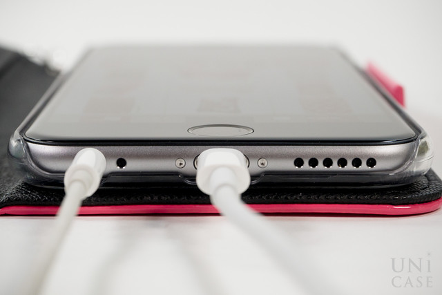 【iPhone6s/6 ケース】イニシャルウォレットケース ”Y” ホワイト for iPhone6s/6のピンク・コネクタ周り