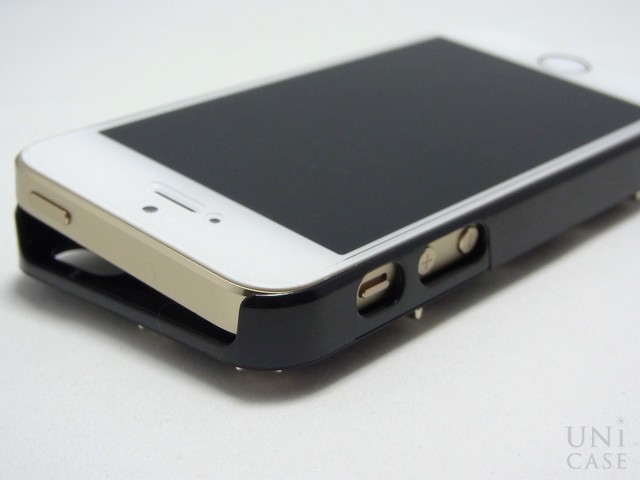 【iPhone5s/5 ケース】スタッズレザーケース Assert Star BLACKの装着