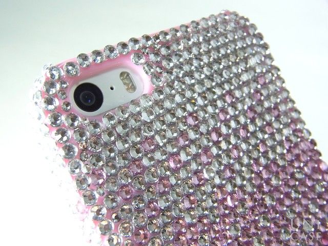 【iPhone5s/5 ケース】フルペーストデコレーションケース Stratum Gradation PINKのカメラ穴