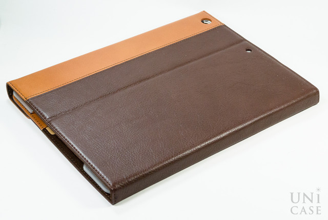 【iPad(9.7inch)(第5世代/第6世代)/iPad Air(第1世代) ケース】Prestige Envelope Folio (ダークブラウン)の背面