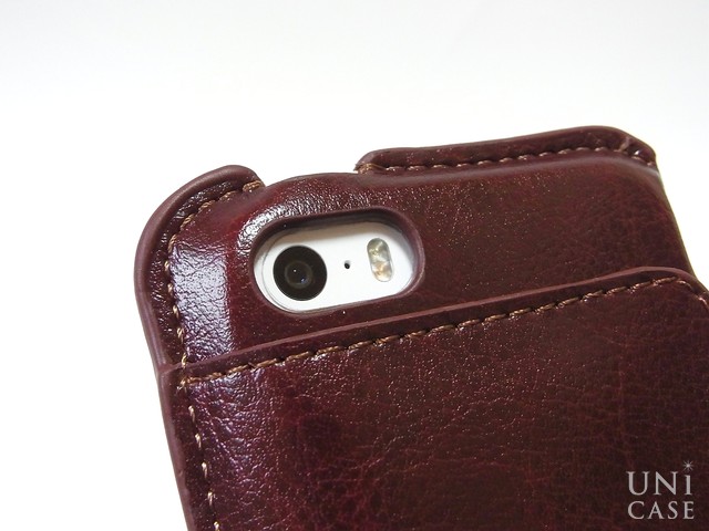【iPhone5s/5 ケース】BZGLAM Wearable Leather Cover ブラウンのカメラ周り