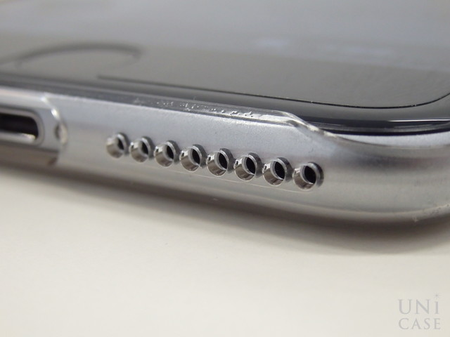 【iPhone6s Plus/6 Plus ケース】エアージャケットセット (クリア)のスピーカー周り